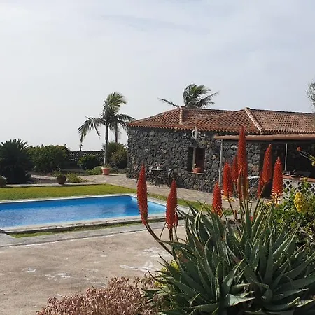 Climatized Pool Free Wifi Pareditas Сasa de vacaciones Tijarafe