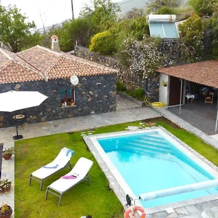 Climatized Pool Free Wifi Pareditas Сasa de vacaciones